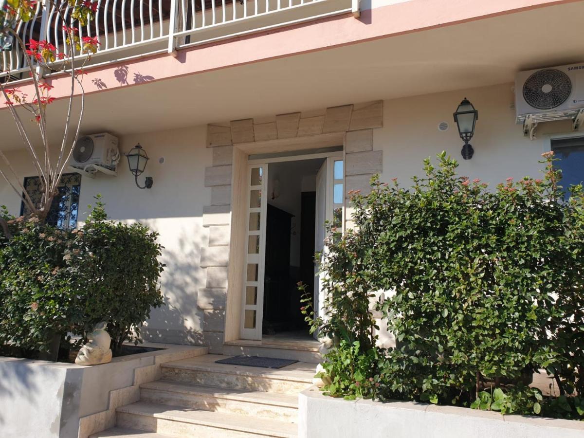 Villa Francesca Licata Exterior photo